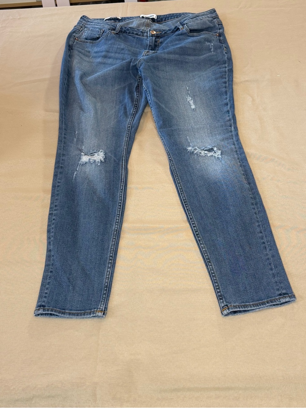 Vigoss Women’s Distressed Blue Boyfriend Jeans